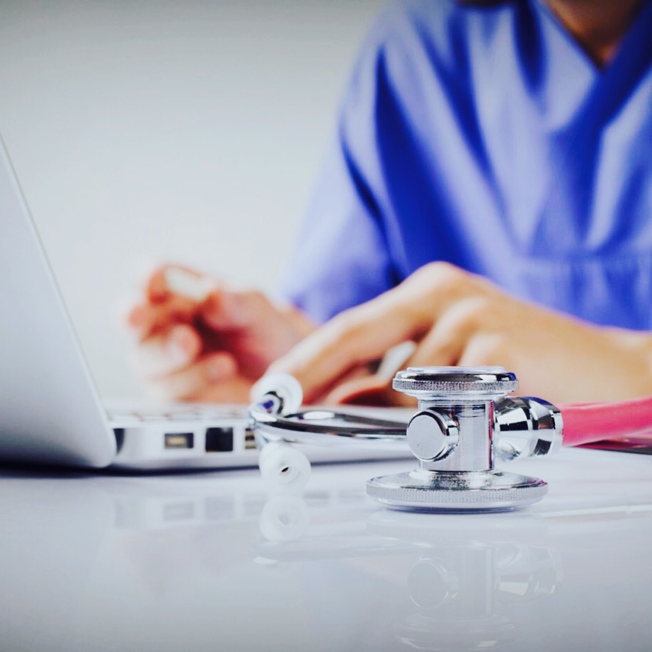 Health secretary urges national debate on ethics of genomic medicine