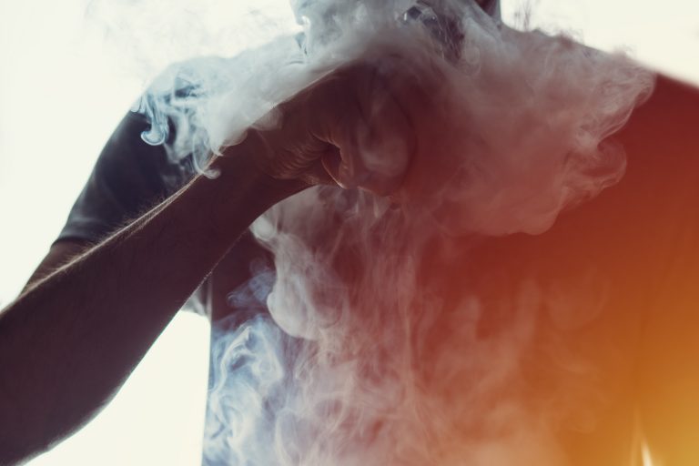 Vaping nearly killed me, says British teenager